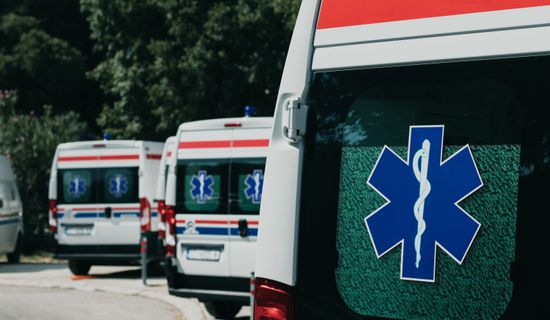 福泉救护车转运病人过路高速收费吗?